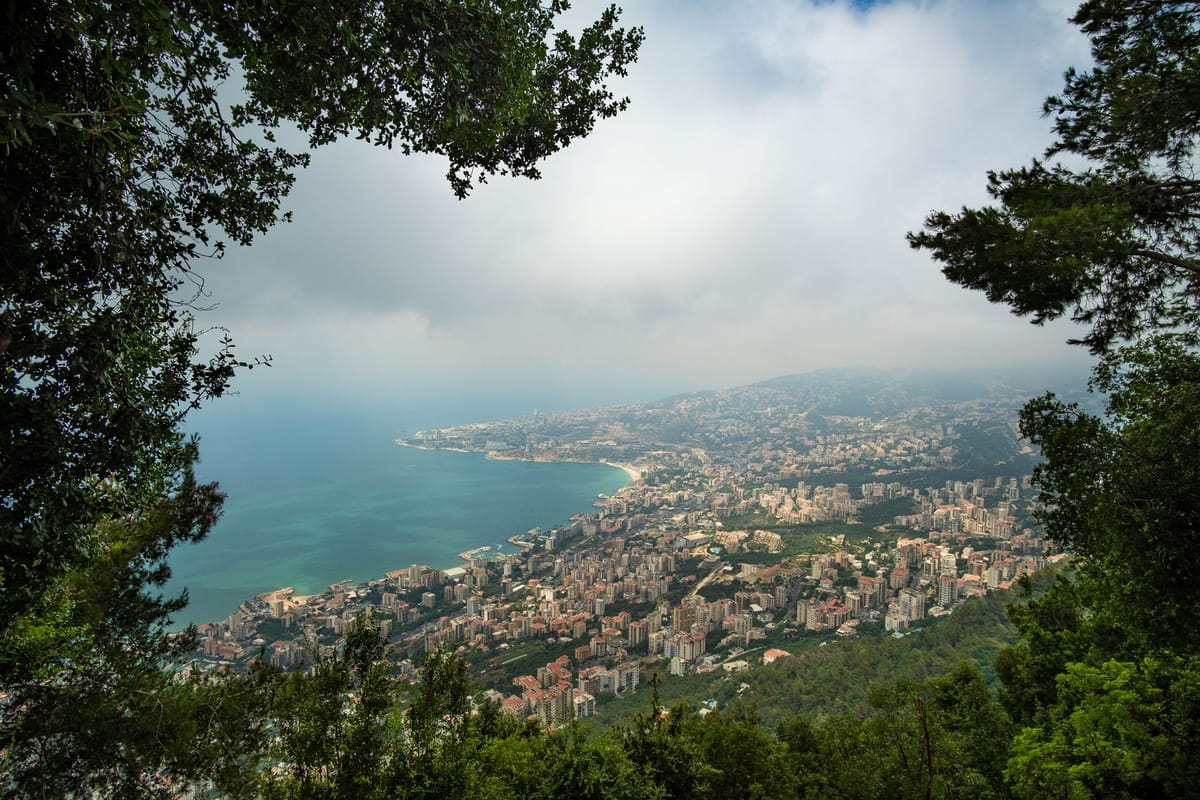 Libano, la linea di Meloni: disarmare Hezbollah e il ritiro di Israele