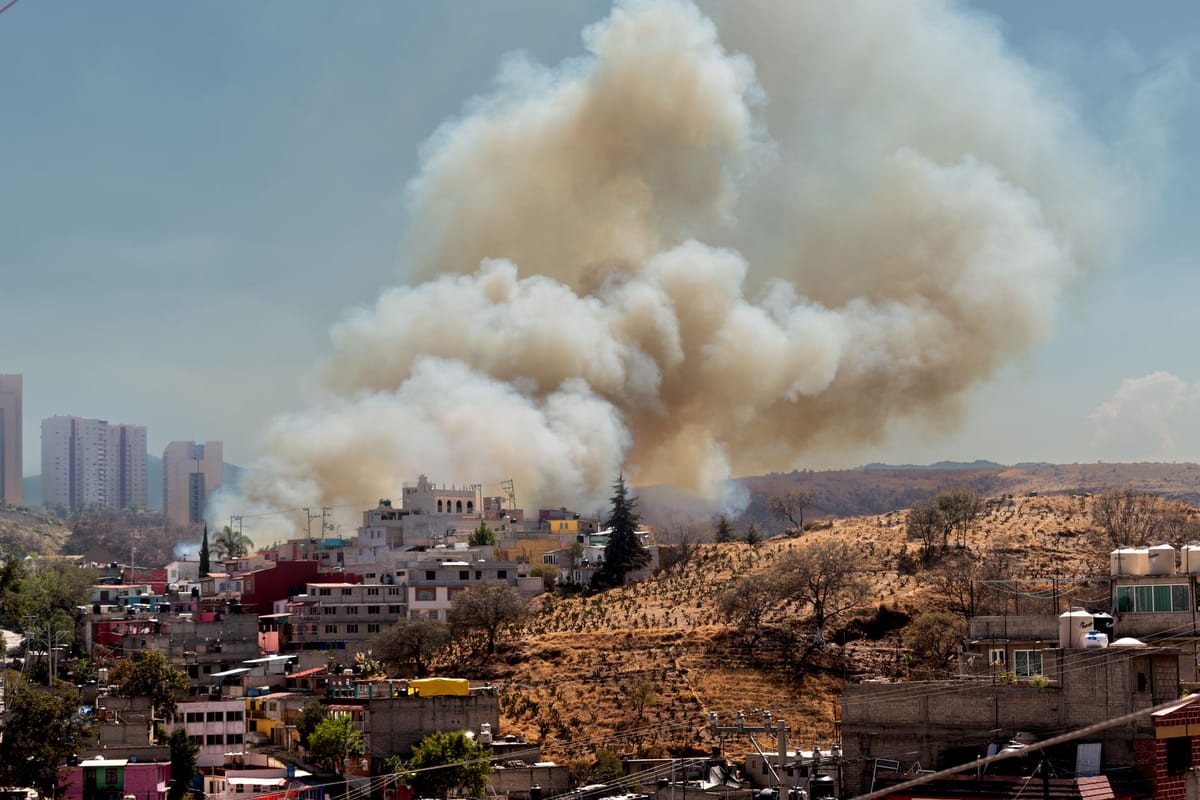 Incendio al Mandrione: la fragile periferia romana tra degrado e incuria