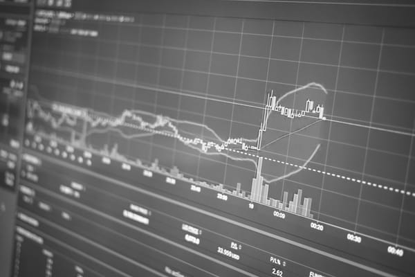 Mercati globali tra euforia e prudenza: la nuova sfida per i risparmiatori