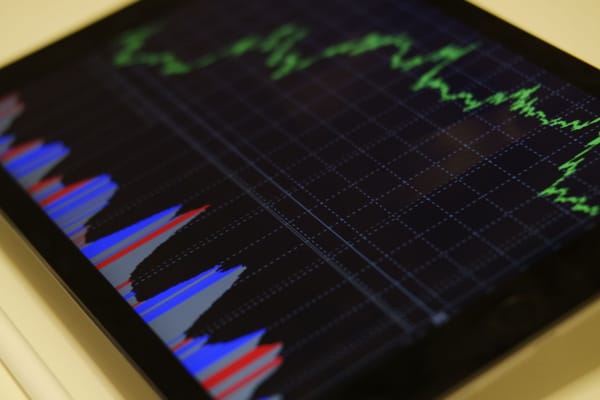 L'Europa torna a correre: energia, difesa e finanza guidano il rally dei mercati