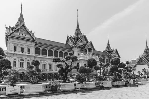 Thailandia, l'addio alla Principessa Bajrakitiyabha: il futuro della monarchia trema