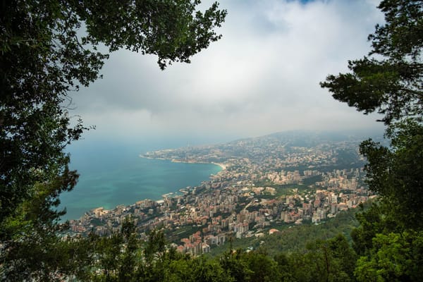 Libano, la linea di Meloni: disarmare Hezbollah e il ritiro di Israele