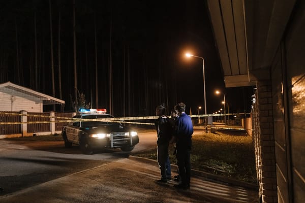Palermo e l'ombra del racket: l'attacco a Sicily by Car scuote l'economia del Sud