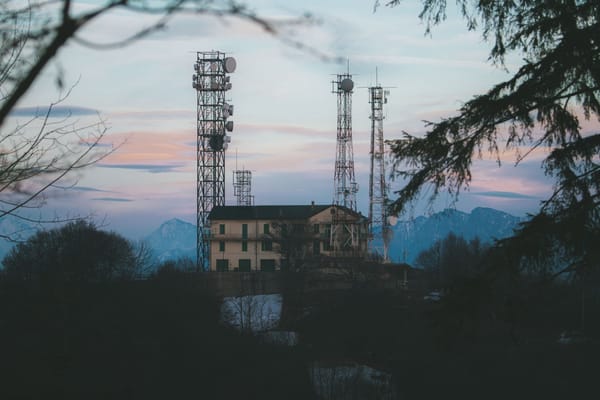 Rai Way ed Ei Towers: il naufragio di un polo unico che cambia gli assetti