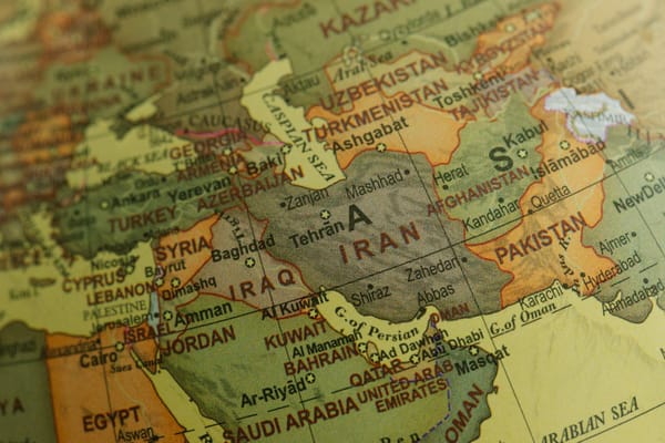 Iran, l'uranio sepolto che sfida Trump: la strategia del sottosuolo